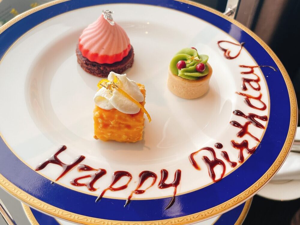 リッツカールトン東京 クラブラウンジ アフタヌーンティー ケーキ