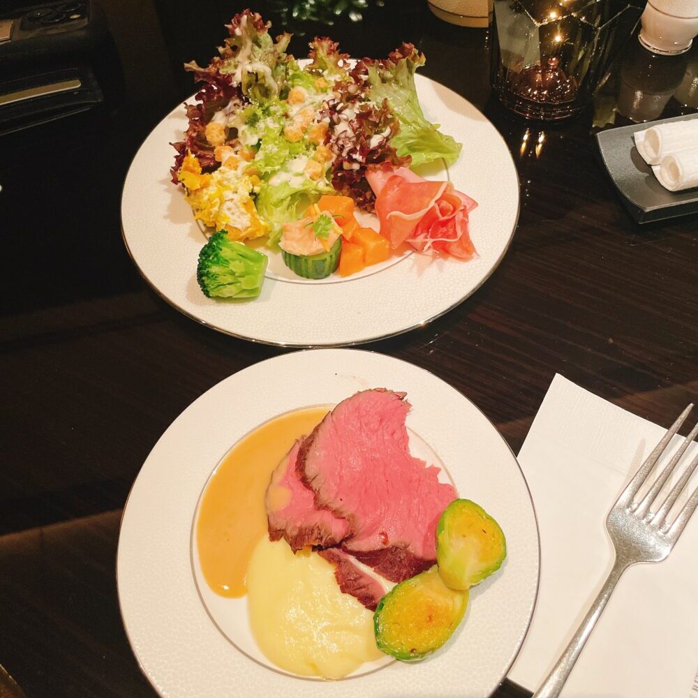 リッツカールトン東京 クラブラウンジ ローストビーフ