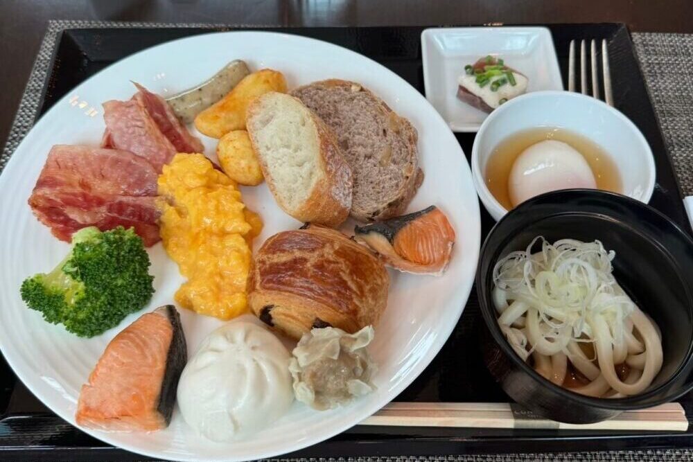コンラッド東京 朝食 ビュッフェ
